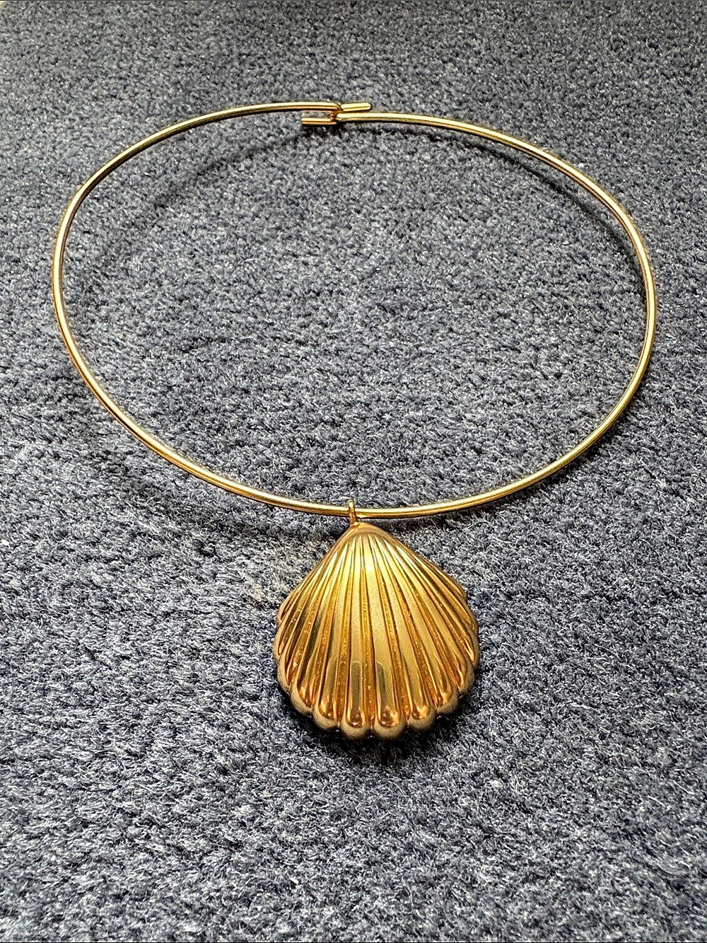 J.Crew gold Shell Collar Necklace